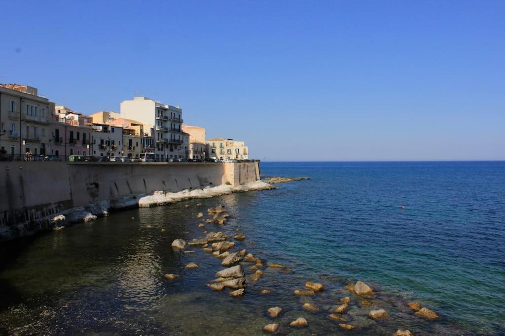 Maniace 57, Ortigia Historic Center, 200 Mt From The Beach 锡拉库扎 外观 照片