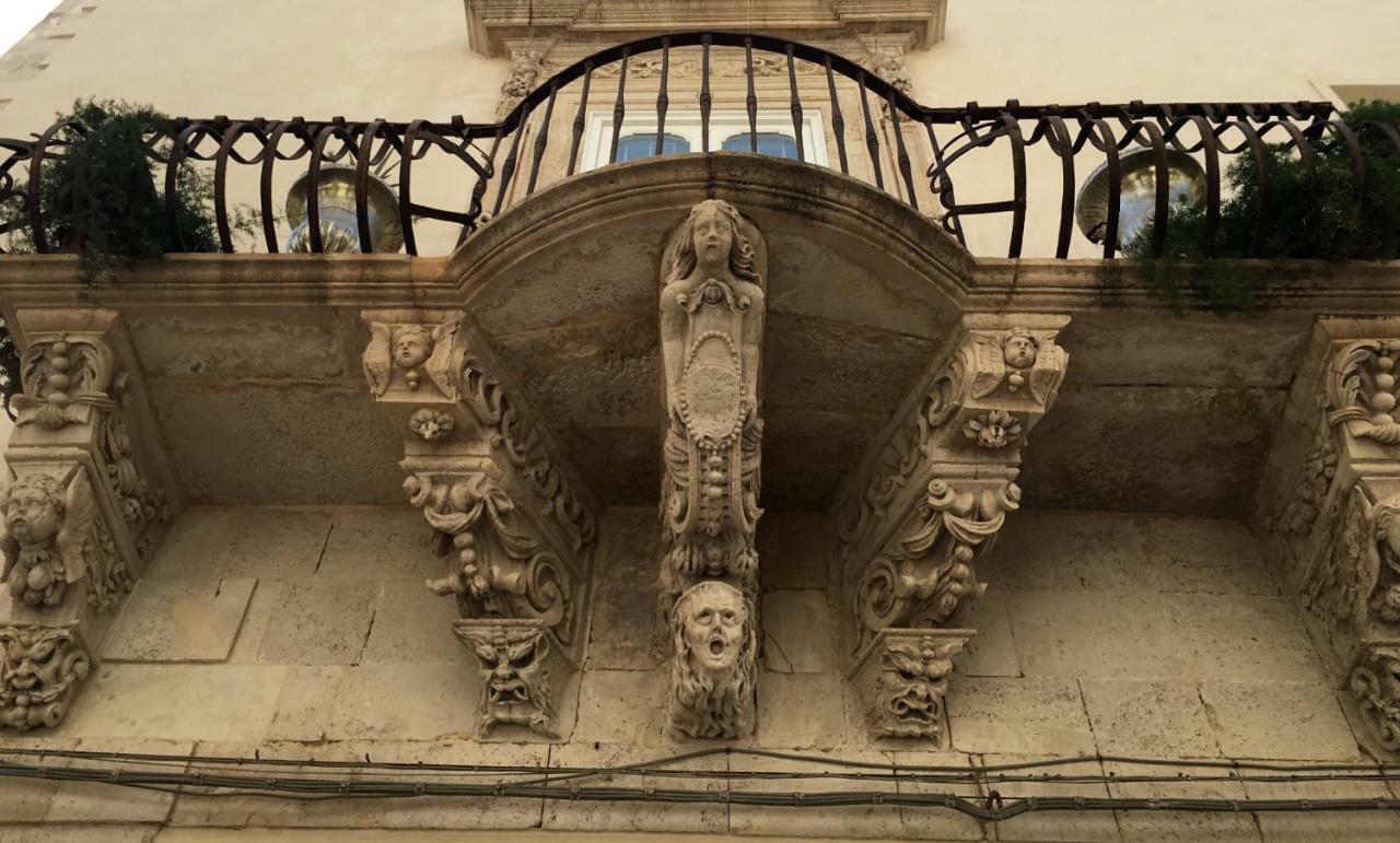 Maniace 57, Ortigia Historic Center, 200 Mt From The Beach 锡拉库扎 外观 照片